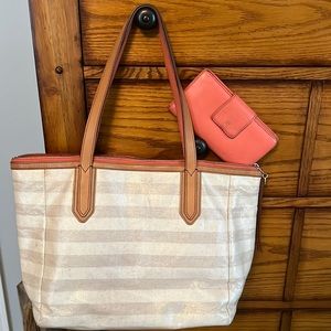 Fossil tote with matching wallet
